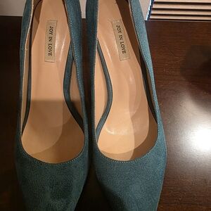 Women's Green Pumps